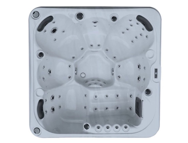 Milano 6 Person Plug &amp; Play Hot Tub