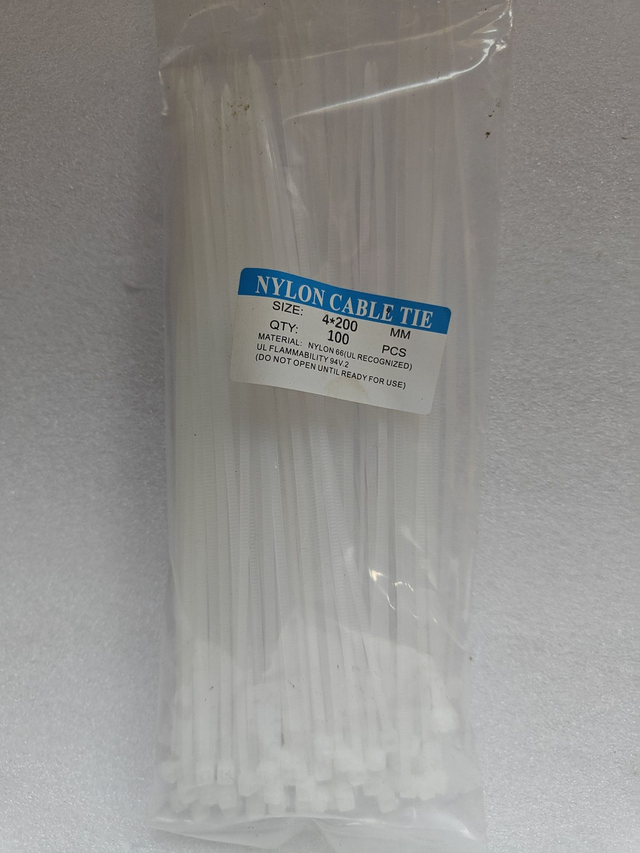 Valkoiset nippusiteet 3x200mm 100kpl