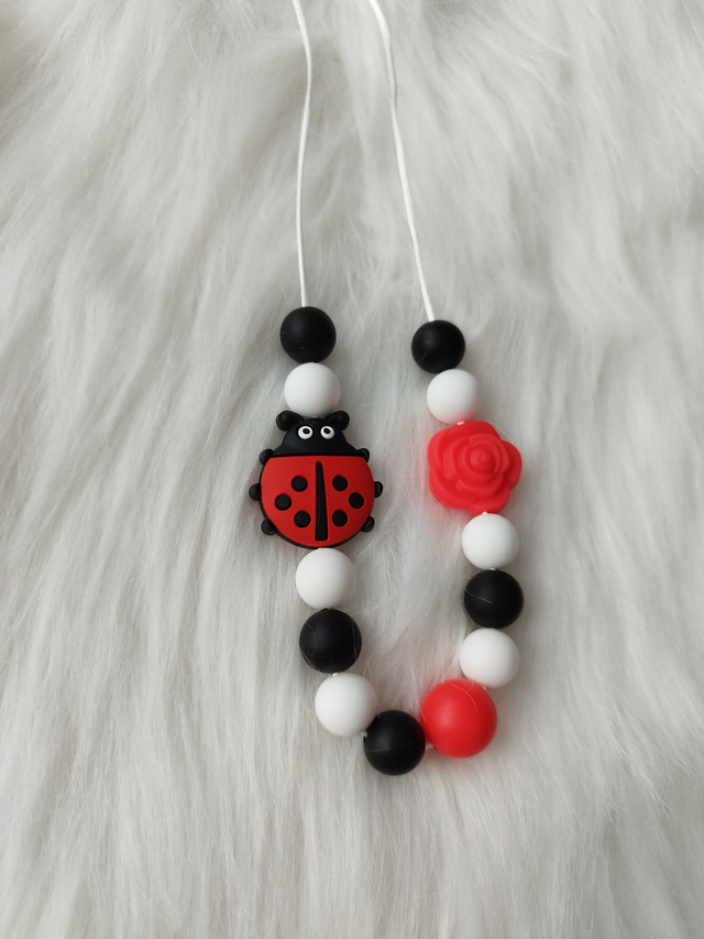 Collier fille Lady Bug - collier à macher Coccinelle en perles 
