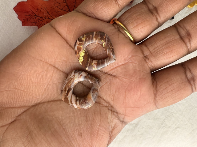 Boucles d'oreilles interchangeables Éléonore marbrée marron