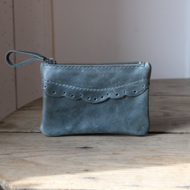 Porte monnaie fantaisie inspiration broderie anglaise