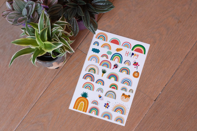 Stickervel Regenbogen - "Kleurrijk Geluk" - Rozeka