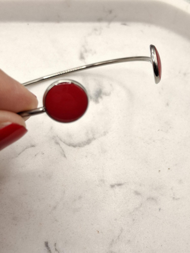 Red bangle