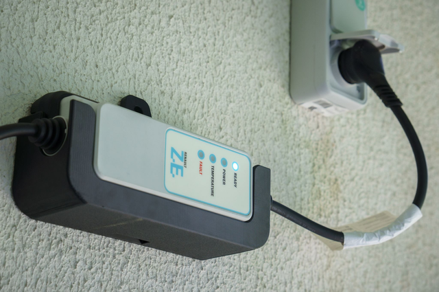 Support horizontal pour borne mobile Renault Z.E.