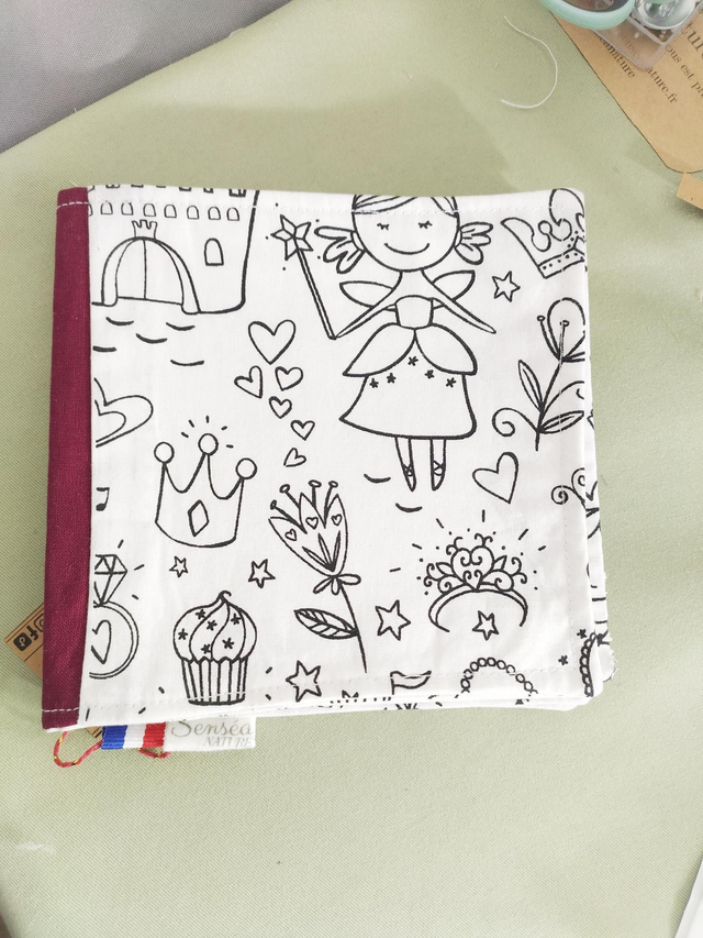 Mini coloriage lavable princesse 