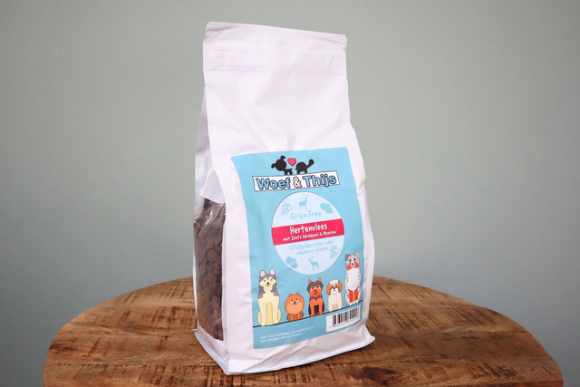 Hert met Zoete aardappel,Zalm &amp; Moerbei 2kg of 6kg