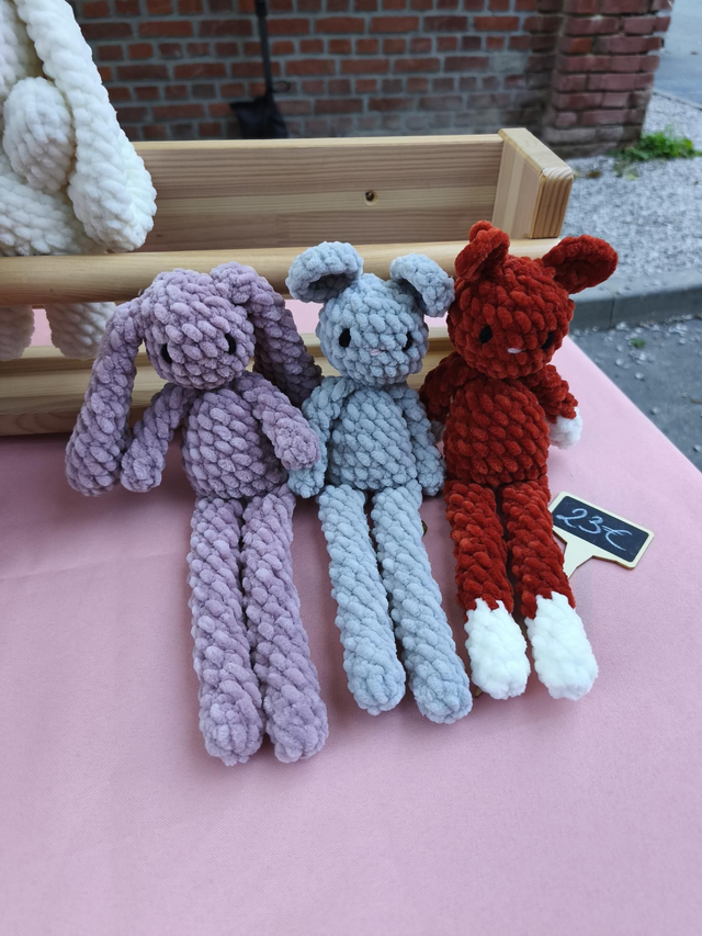 Peluche longue jambe 