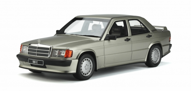 Mercedes Benz 190E 2.5 16S W201 silber OTTOmobile 1:18