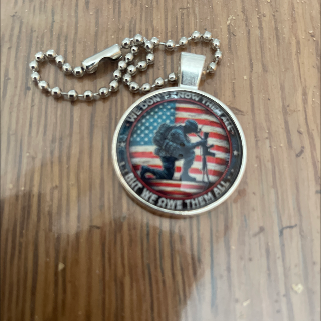 Porte clé boule métal modèle 16