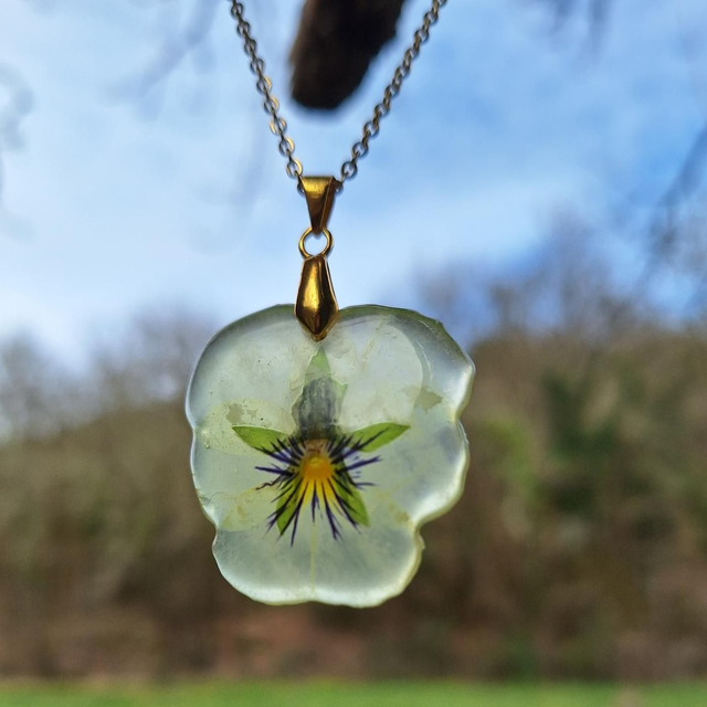 Collier Pensée • doré 