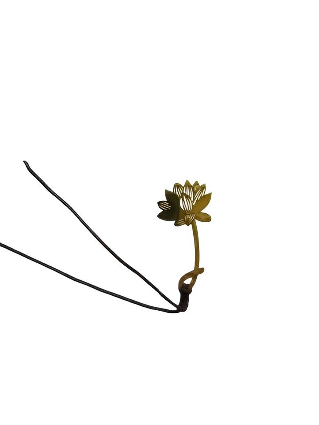 Marque-page en métal fleur de lotus