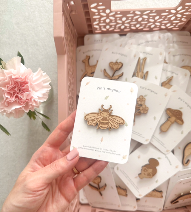 Pin’s Abeille - les fins de série