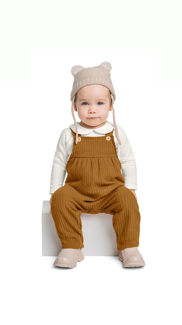 Conjunto blusa e jardineira Cotelê mostarda 