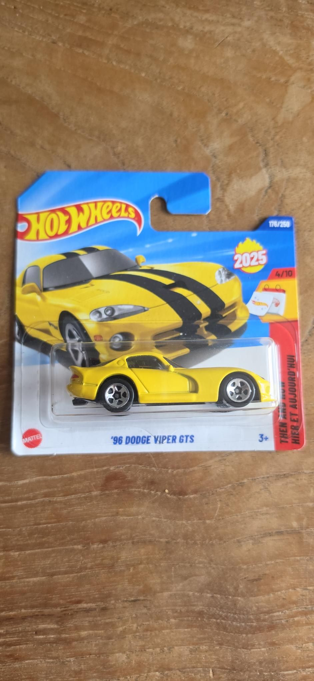 Dodge viper gts 1996