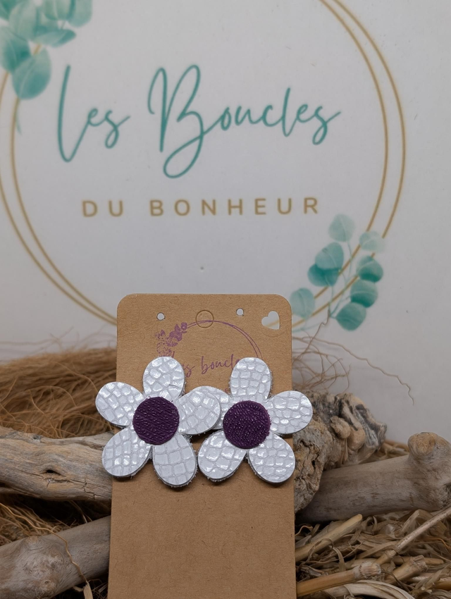 Boucles d&#039;oreilles Baby Marguerite blanc violet bm056