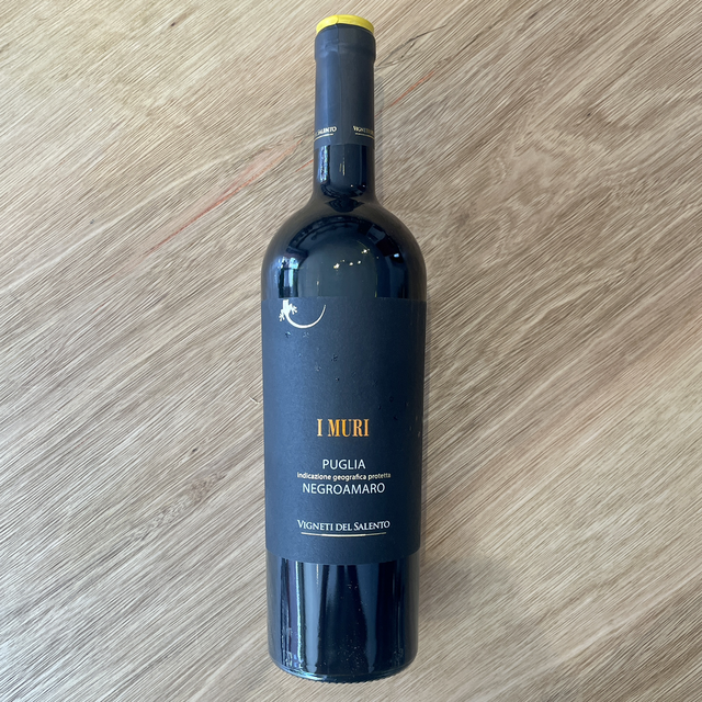 Vignetti Del Salento, ‘I Muri’ Negroamaro IGP