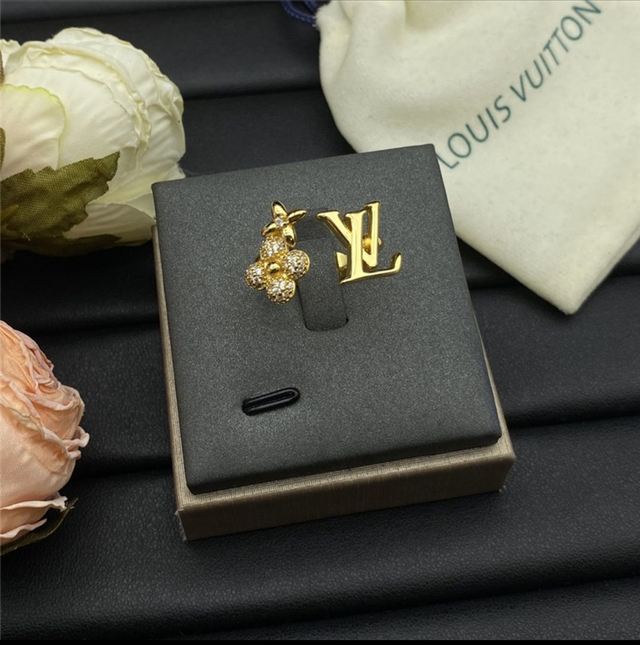 Bague LV