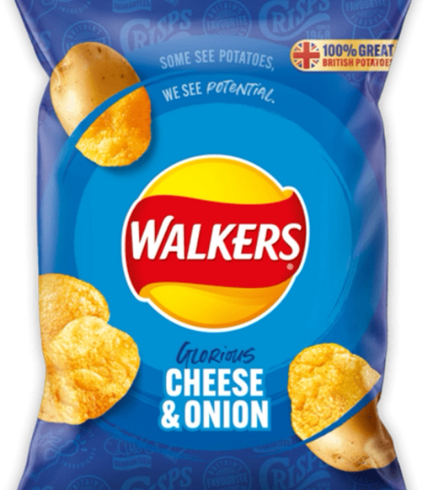 Walkers Cheese &amp; Onion Crisps 32.5g