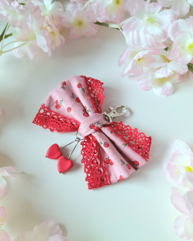 Laukkukoru - kirsikka