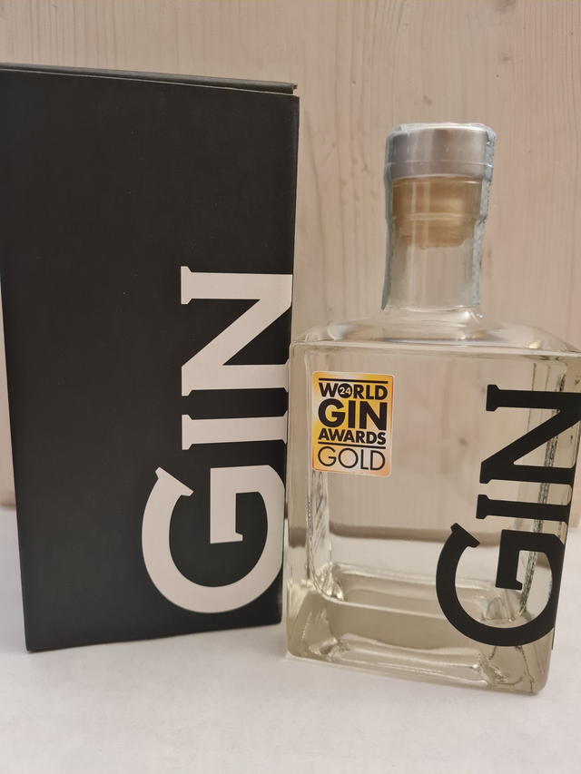 GIN ST. URBAN 50CL