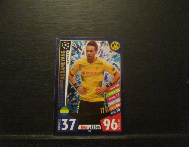 Pierre-Emerick Aubameyang - UEFA Champions League Match Attax 2017/18 Original Trading Card #402