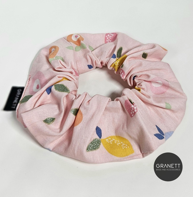 SCRUNCHIE PINK LEMON