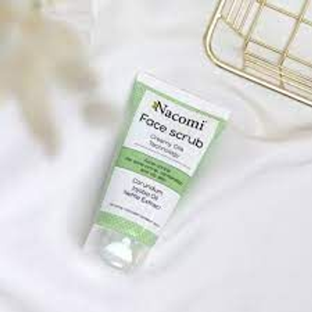 Scrub Viso Acne Control Nacomi