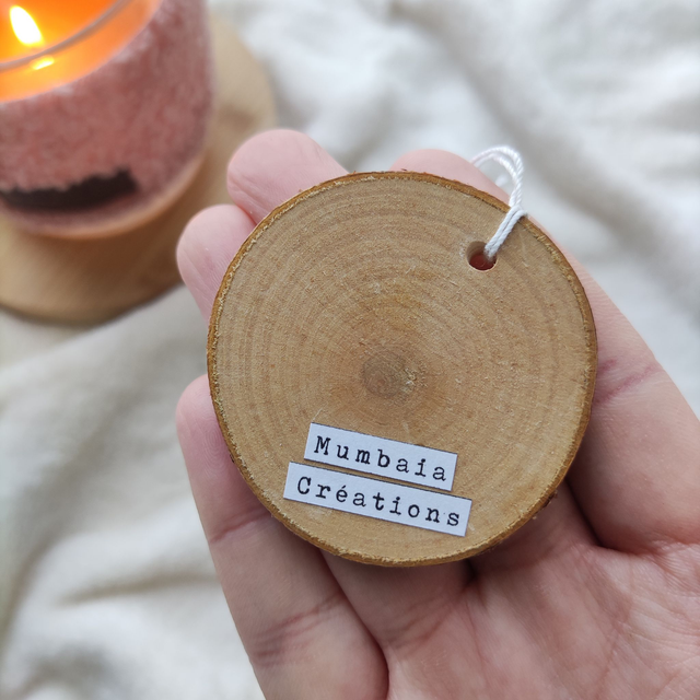 Faire un cadeau - Mini rondin de bois à suspendre