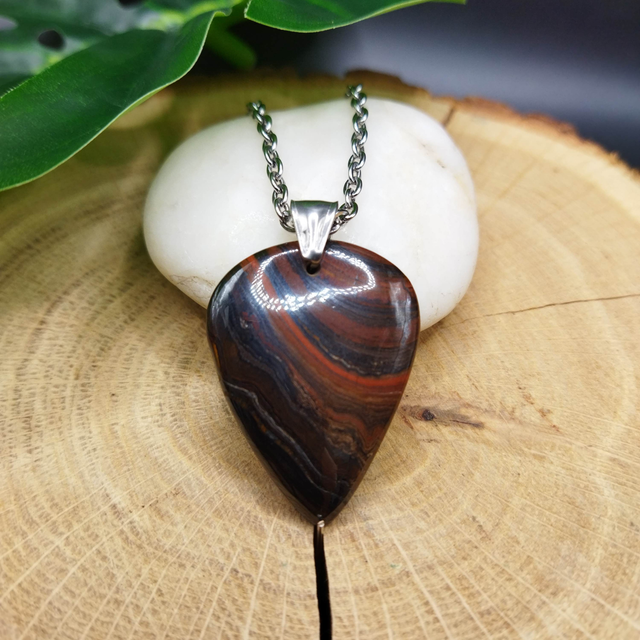 Pendentif Oeil de Fer