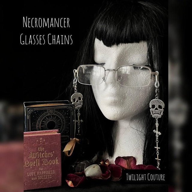 Necromancer glasses chains