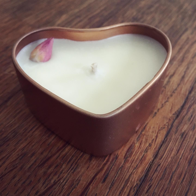 Coeur de bougie au parfum floral apaisant