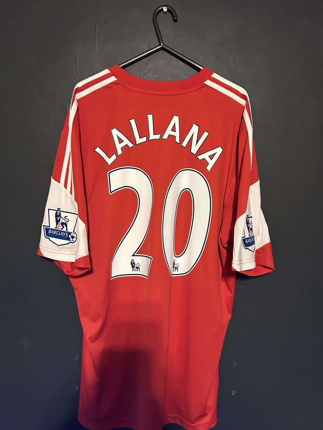 (XL) Southampton 2013-14 Home / LALLANA 20