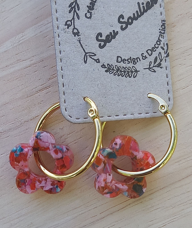 Boucles d&#039;oreilles - Créoles dorées Fleur Rose