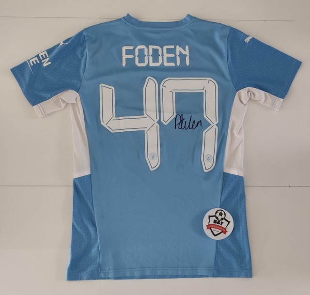 Gesigneerd Phil Foden Manchester City shirt