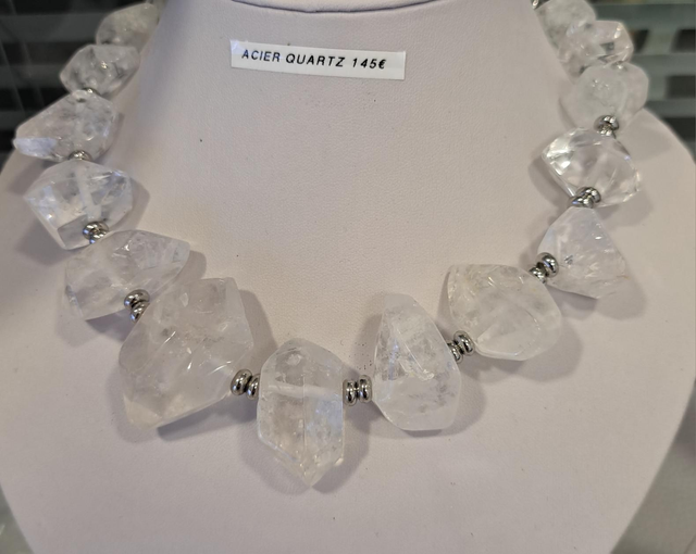 Collier Quartz montage Acier hypoallergénique 