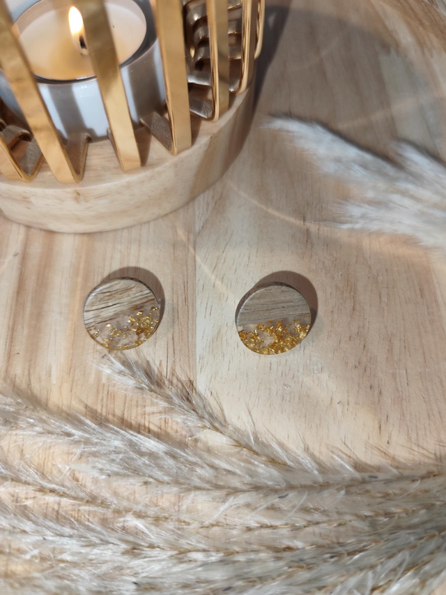 Puces d'oreille bois et resine