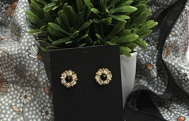 Black Stone Stud Earrings- STU18