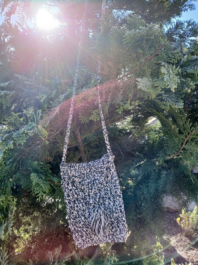 Sac bandoulière bohème chic au crochet 