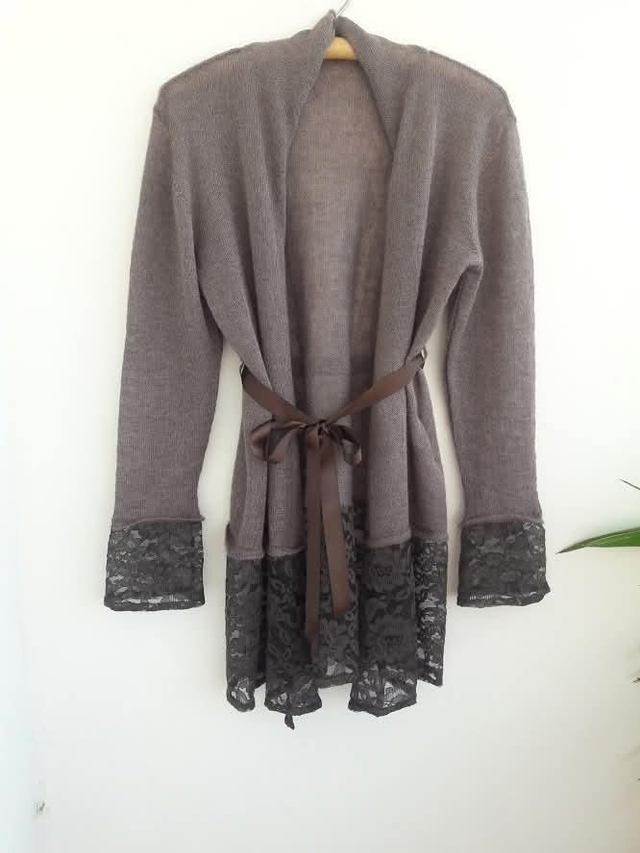 Kid mohair jacket with lace