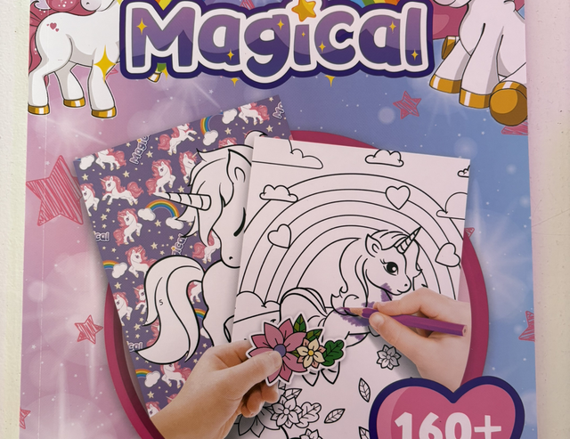 Album da colorare Unicorni