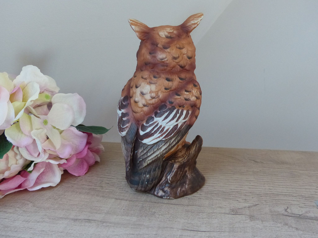 Statuette Hibou Vintage - Artisanat Taïwanais pour Ambiance Ferme Chic - Hibou Céramique avec Fleur – Charme Bucolique Maison de Campagne