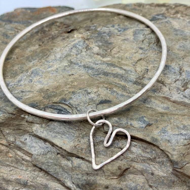 Little Heart Bangle