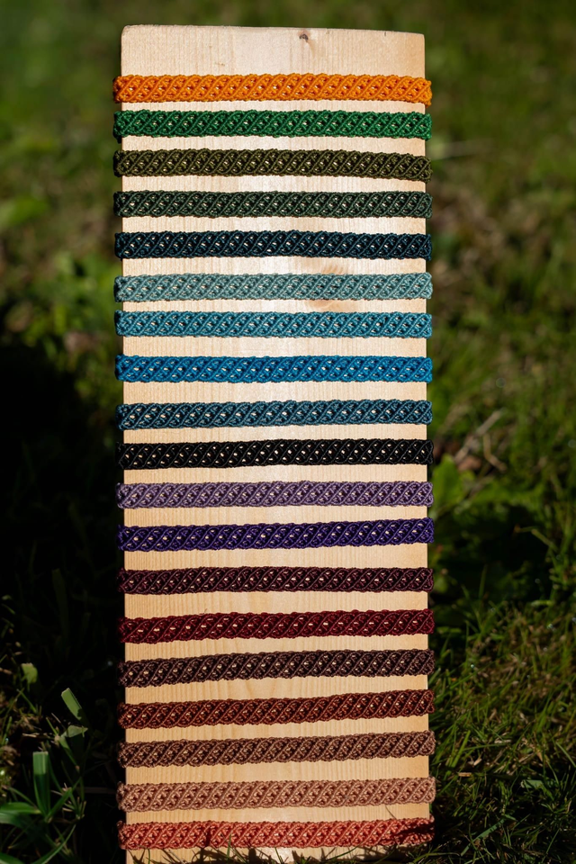Bracelet en micro-macramé - plusieurs coloris disponibles 