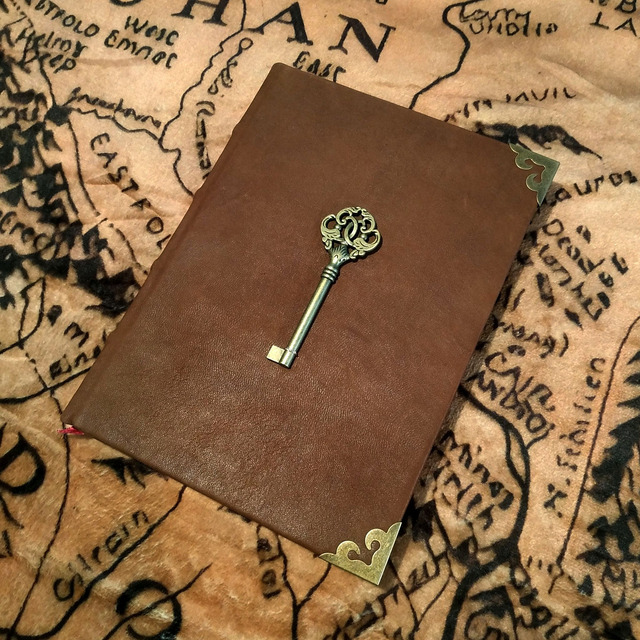 Grimoire cuir "Clef"