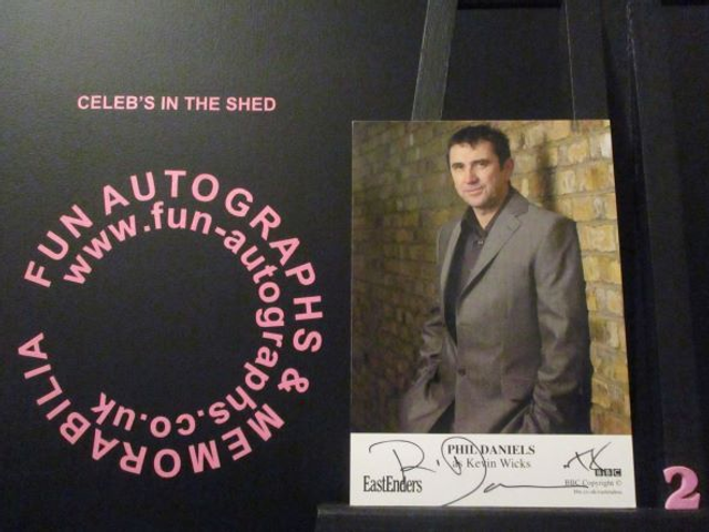 Phil Daniels (Kevin Wicks) Authentic Autographed EastEnders 6x4 Cast Card (2)