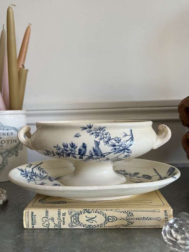 FLOWERS - Saucière sur dormant aux oiseaux modèle Flowers signée Clairefontaine - Terre de Fer