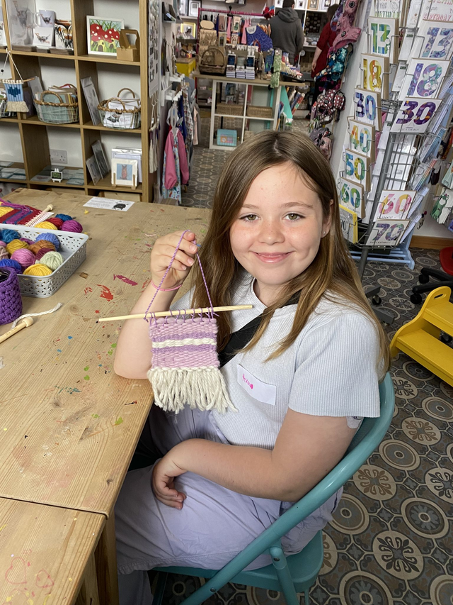 Kids Holiday Craft Session