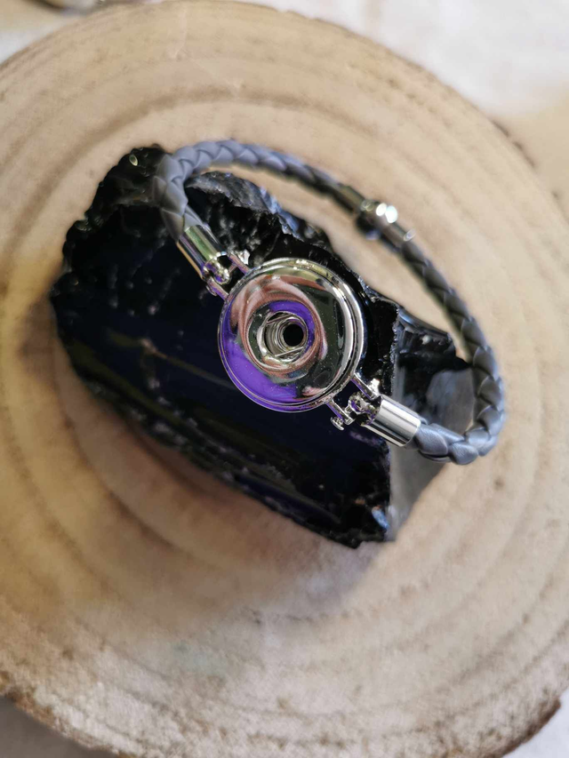 Bracelet en cuir grise tressage simple