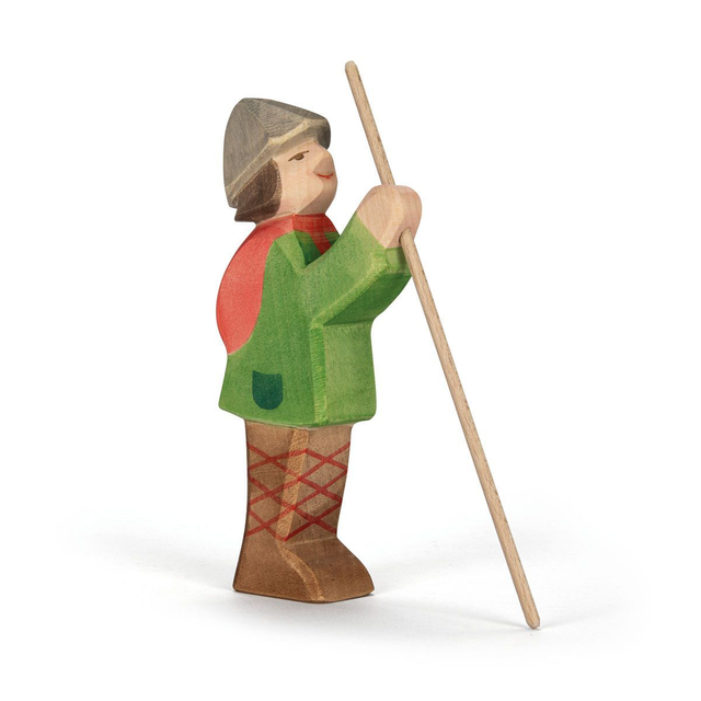 Ostheimer Hirte stehend mit Stab