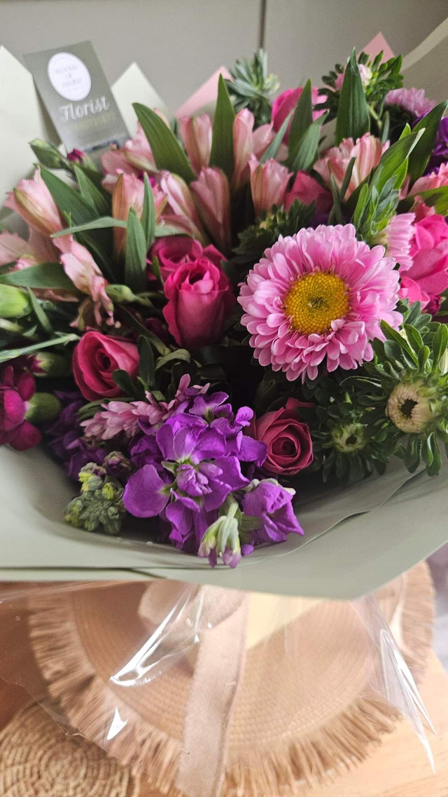 Fresh Flower Wrap (Medium)